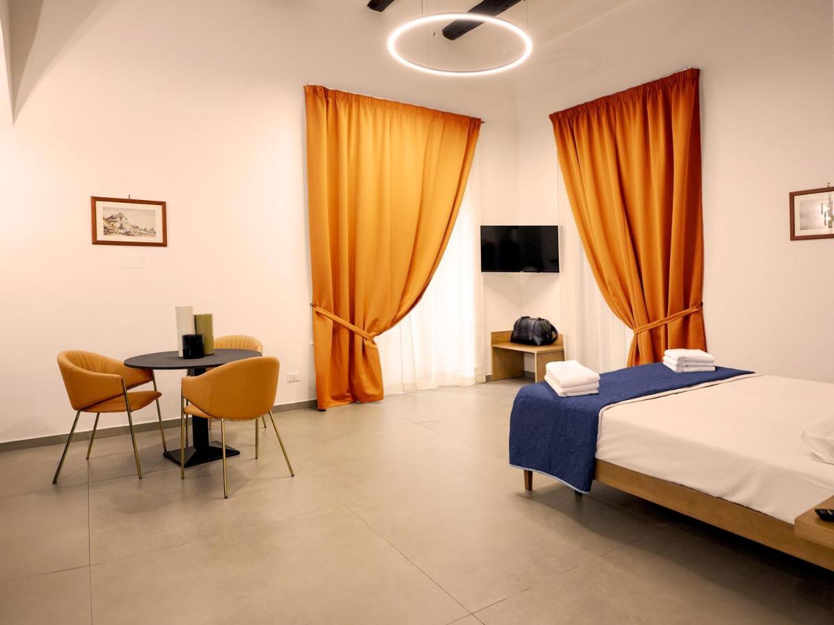 Relais Don Pedro De Toledo Hotel Napoli Ngoại thất bức ảnh