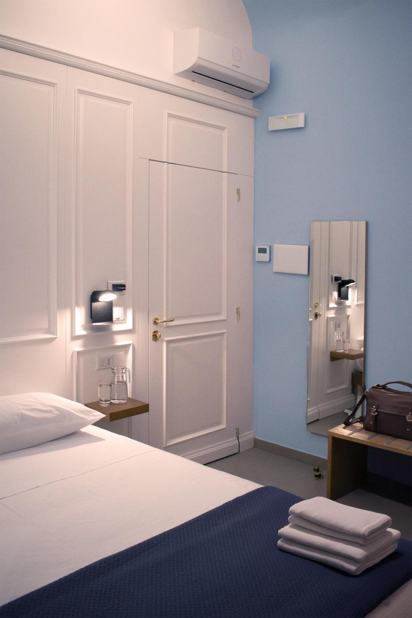 Relais Don Pedro De Toledo Hotel Napoli Ngoại thất bức ảnh